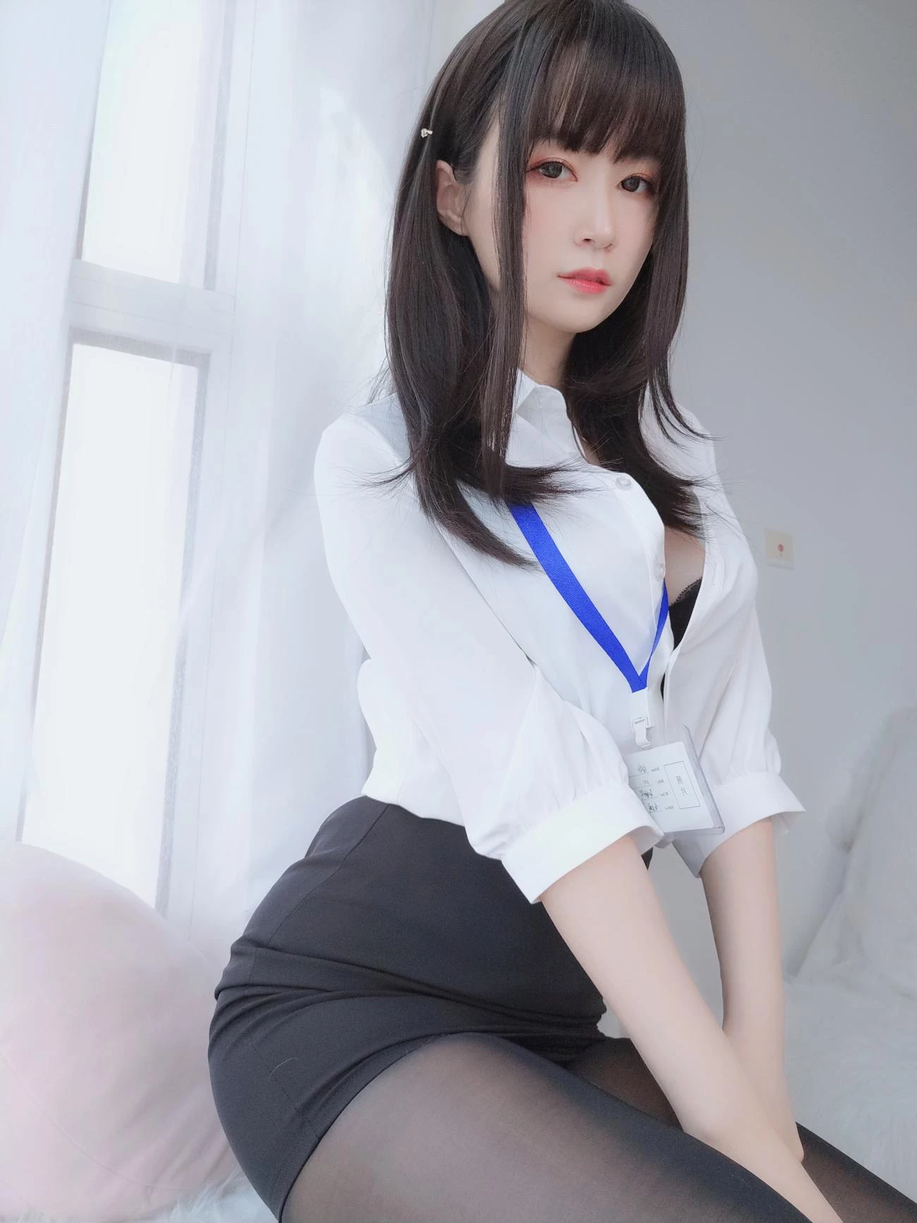 白银81 制服 [121P]