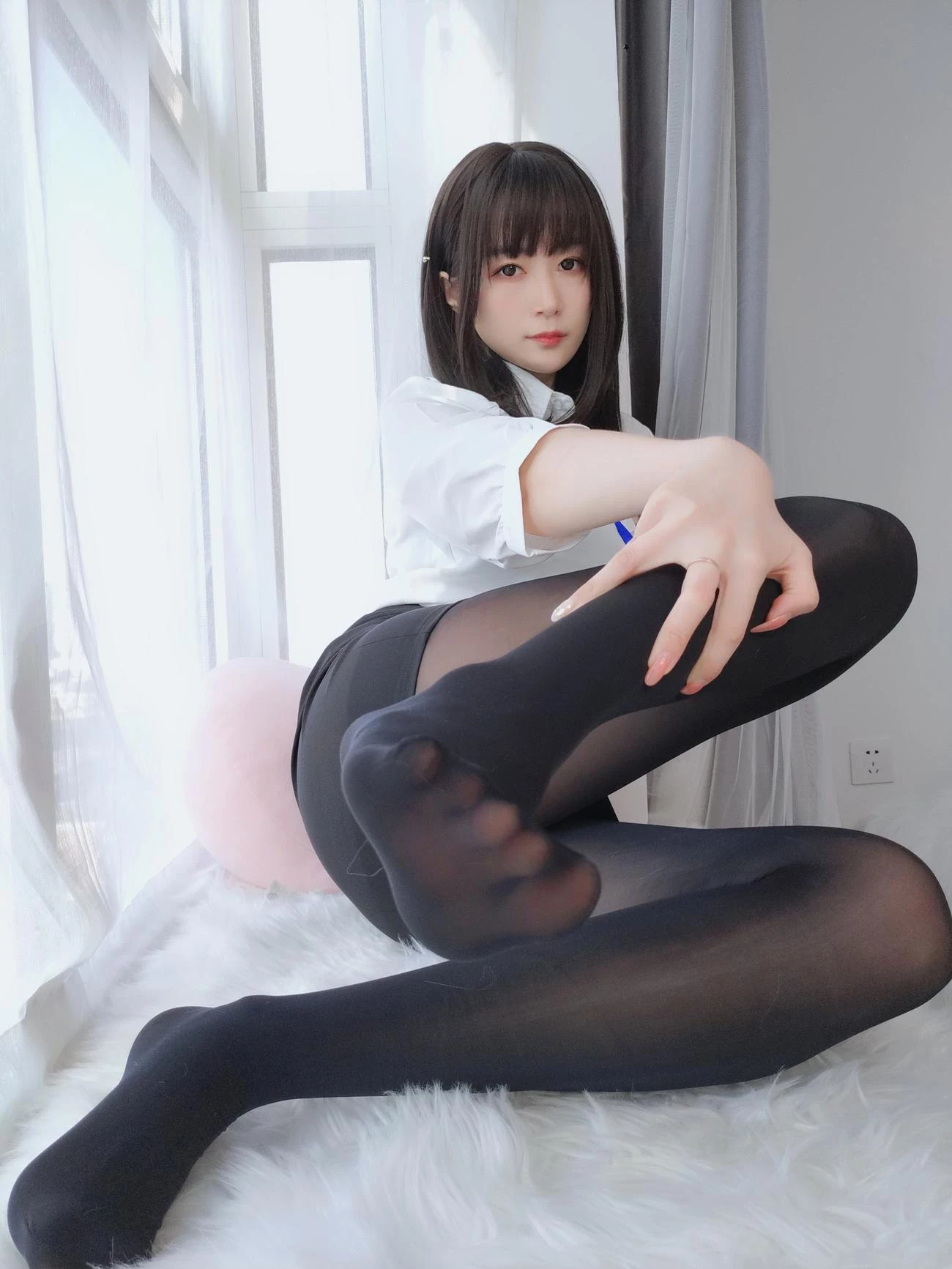 白银81 制服 [121P]