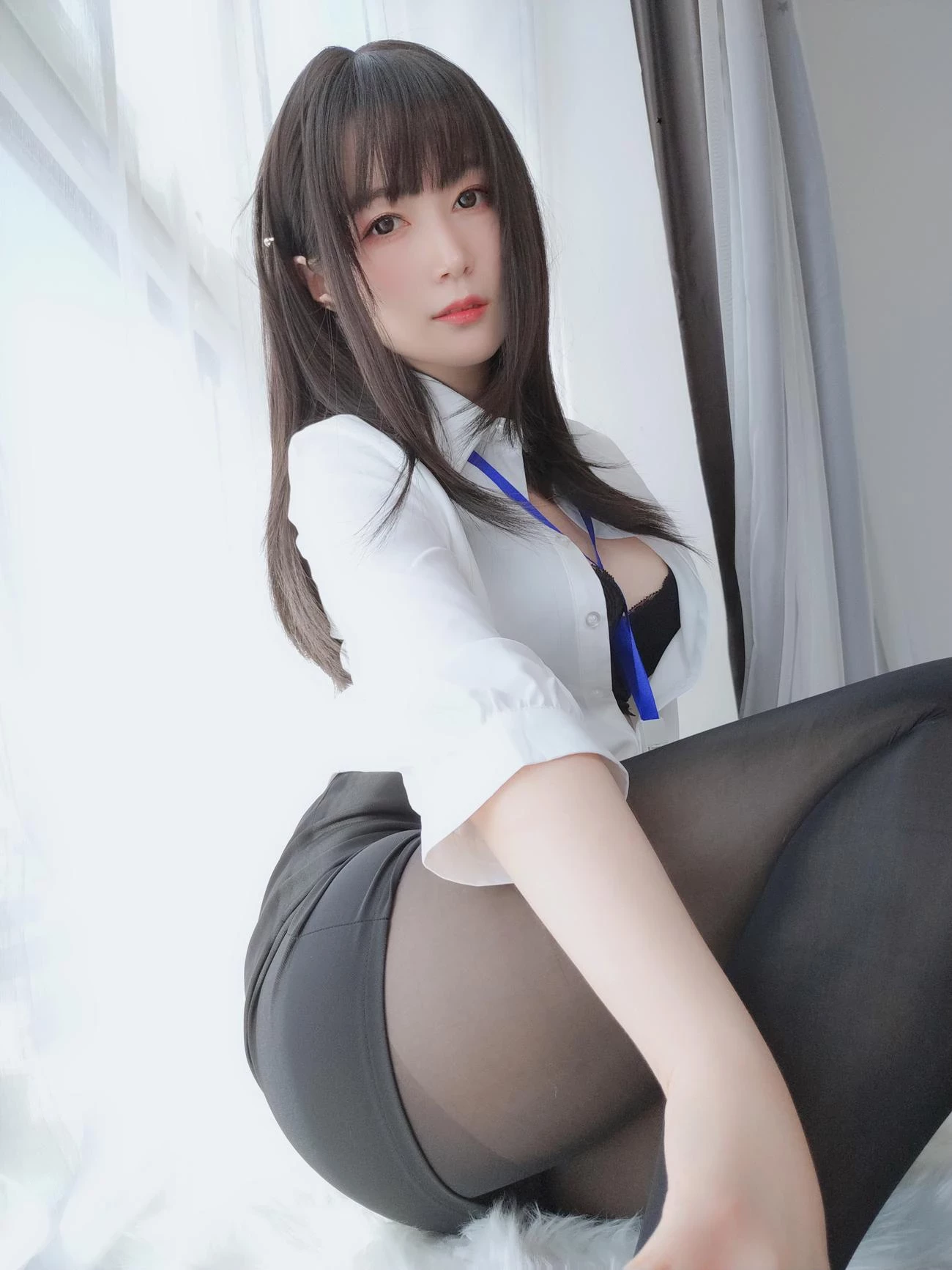 白银81 制服 [121P]