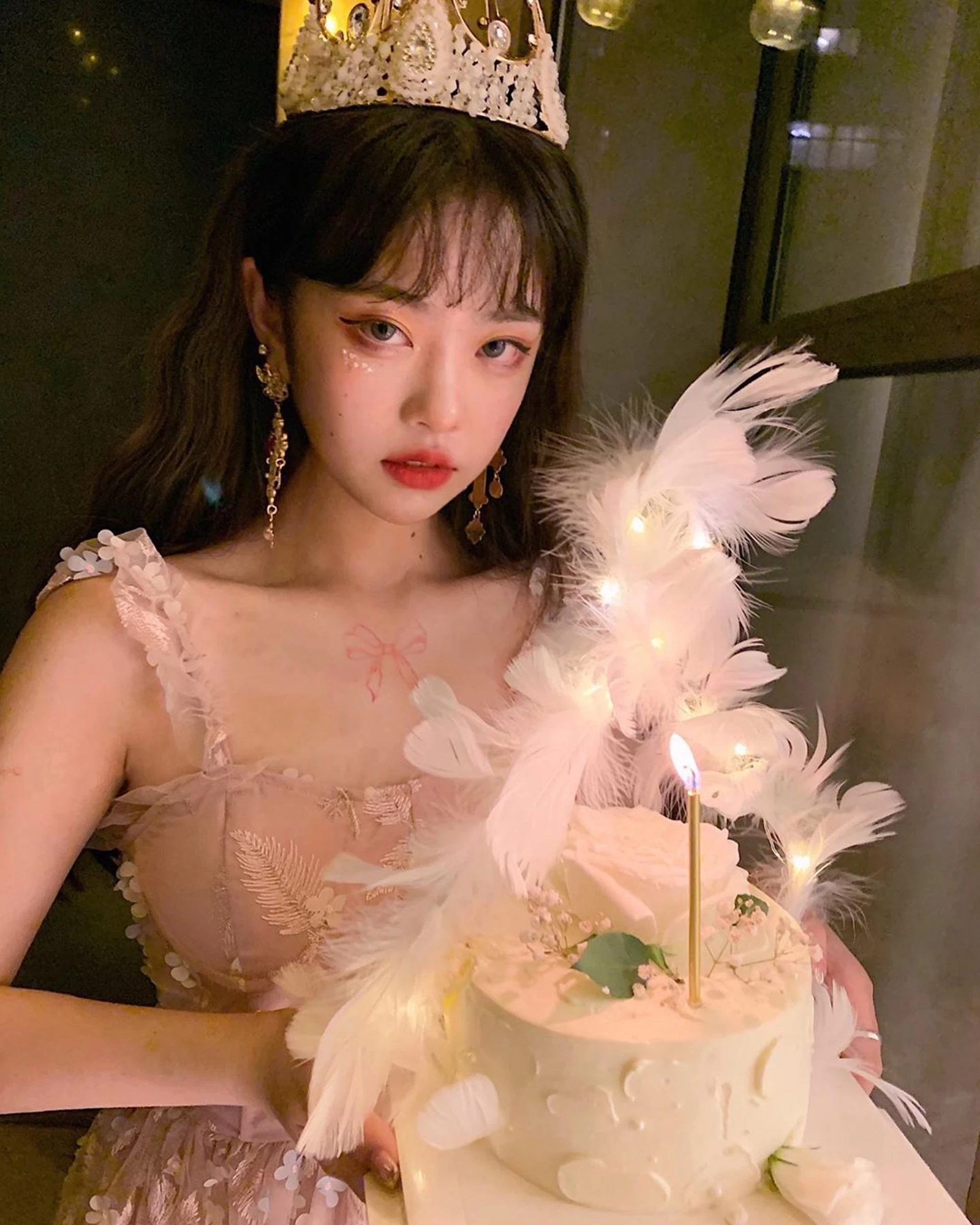 19岁网红气质神似BLACKPINK成员Jennie 翻版都累积18万粉丝~周仙仙耶