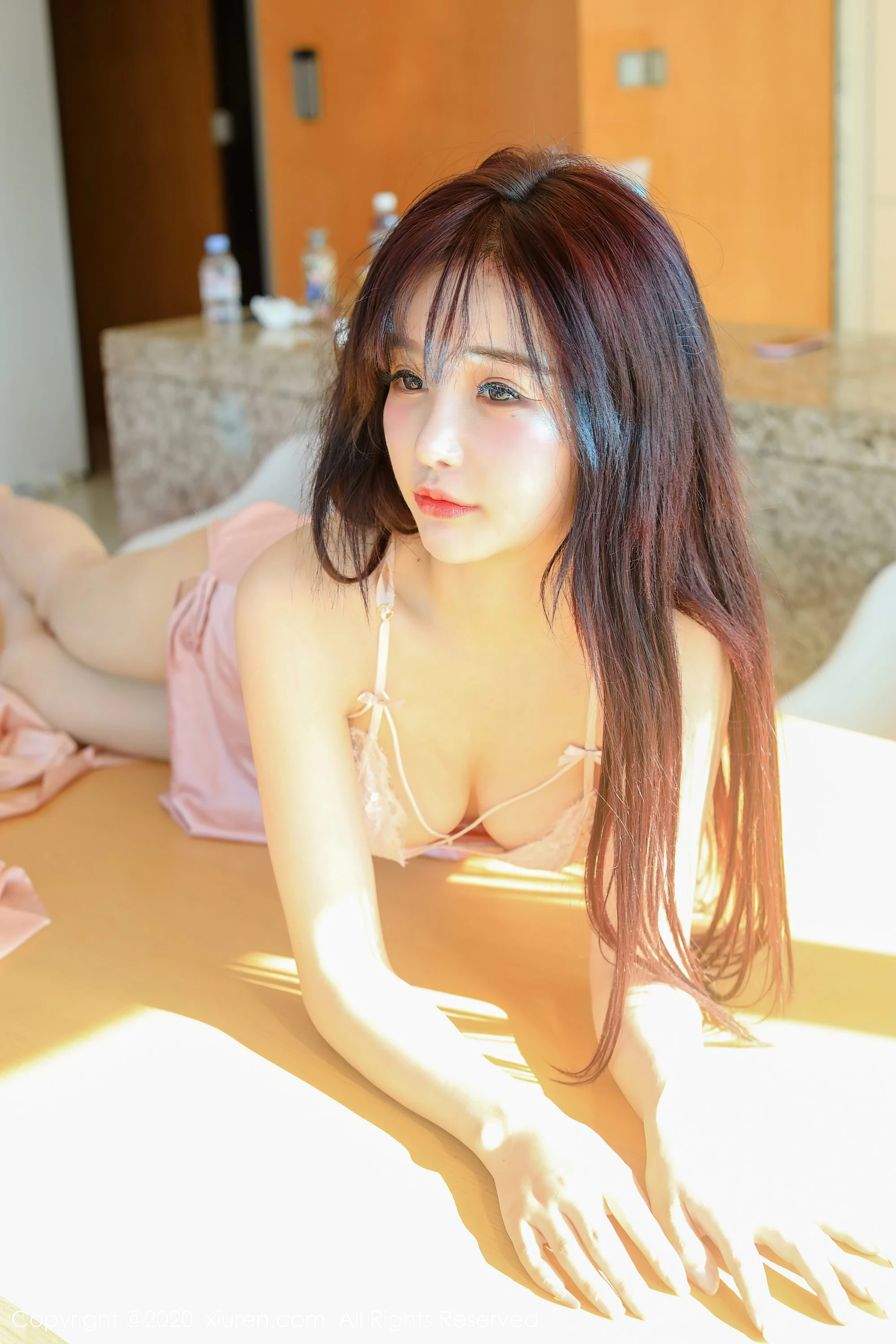 [Xiuren秀人网系列]2020.10.19 No.2666 南初妹妹 完整版无水印写真[45P]