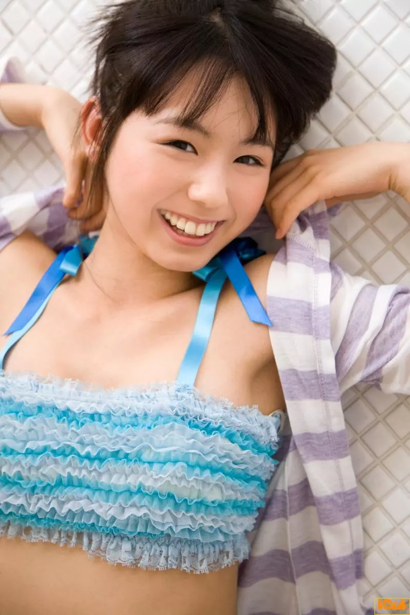 小池里奈 - [BOMB.tv] GRAVURE Channel 小池里奈 [2009.08]