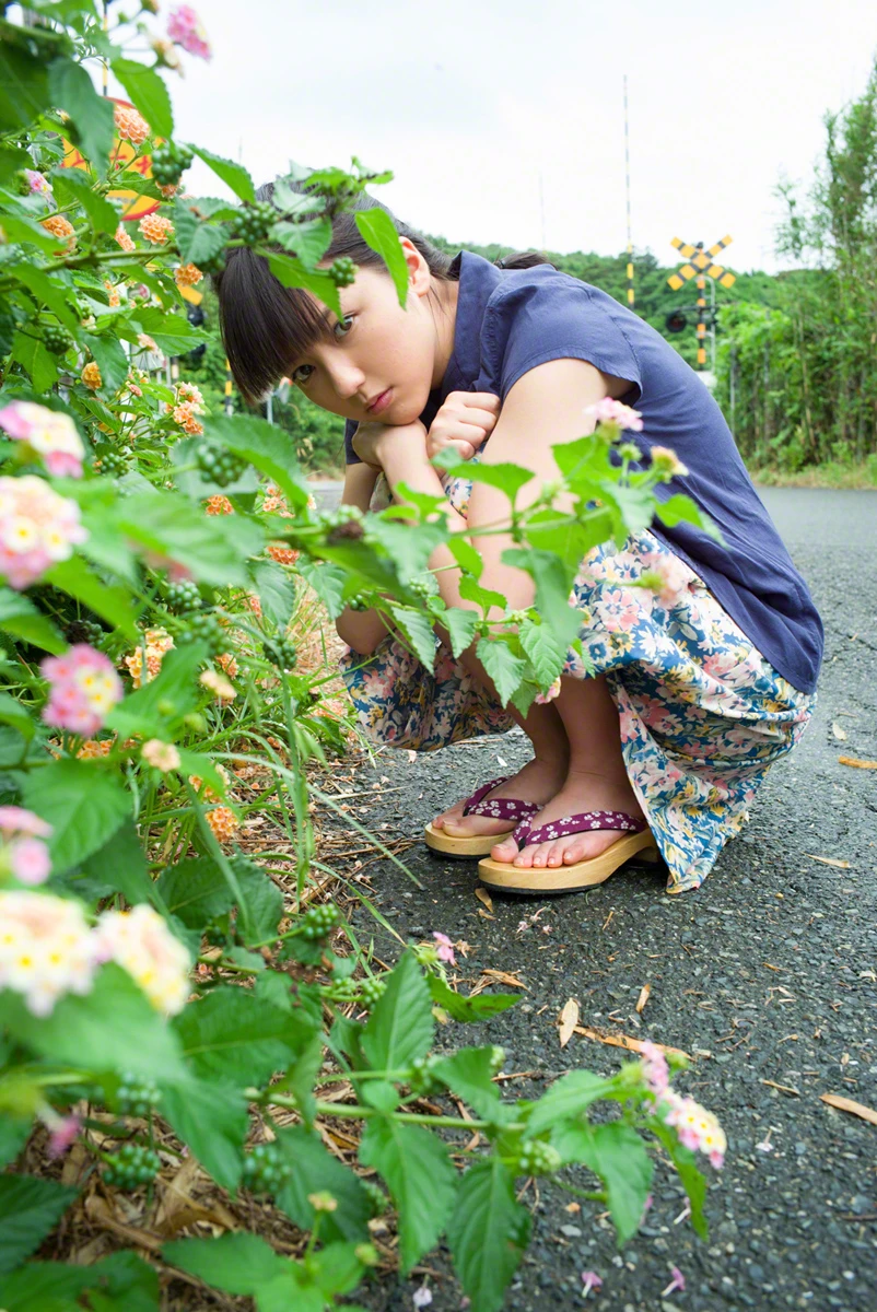 真野恵里菜2015.09.19 写真集 Escalation [418P]