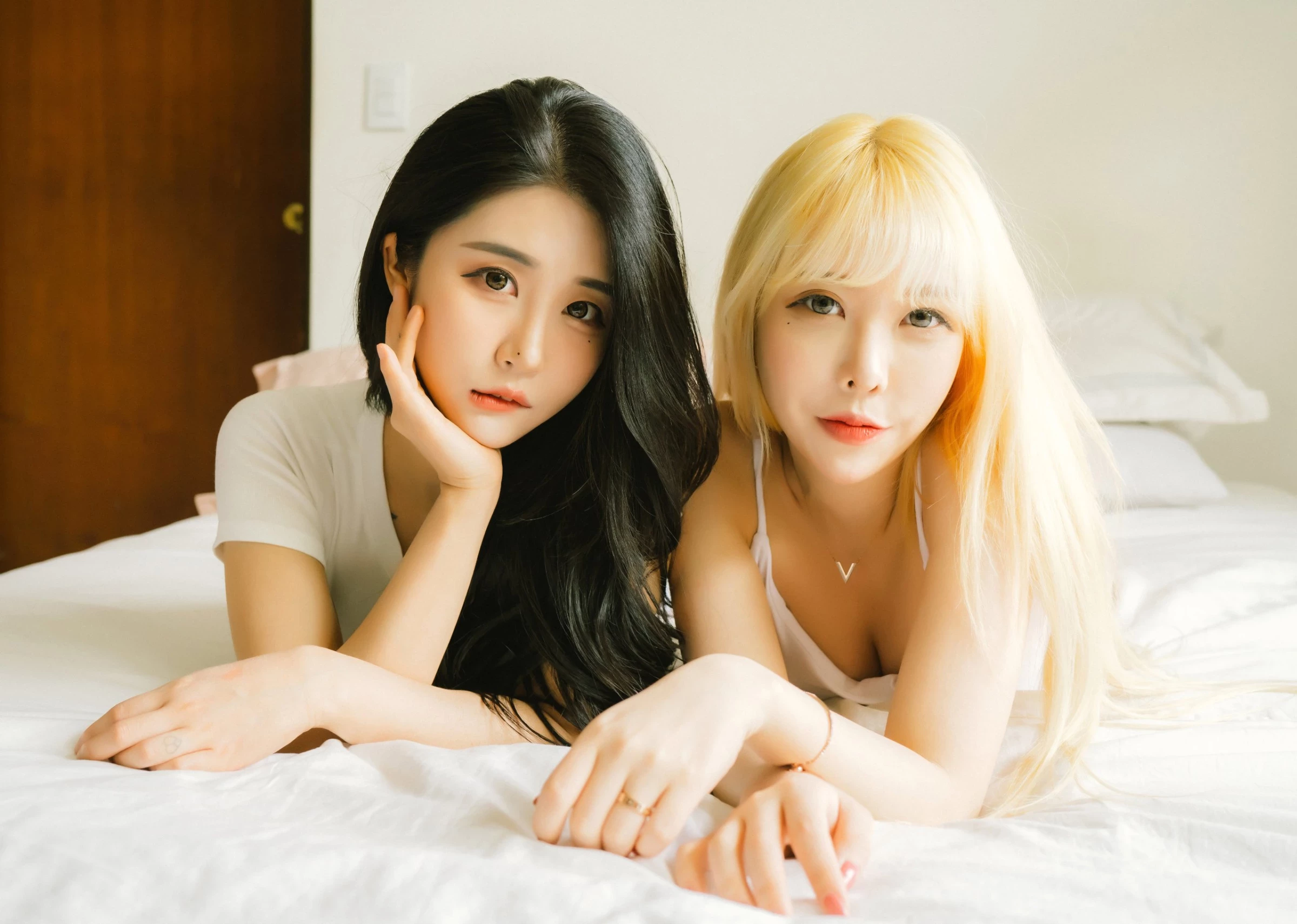 Bomi [보미] x Zia [지아] - Together Vol.02 [70P]