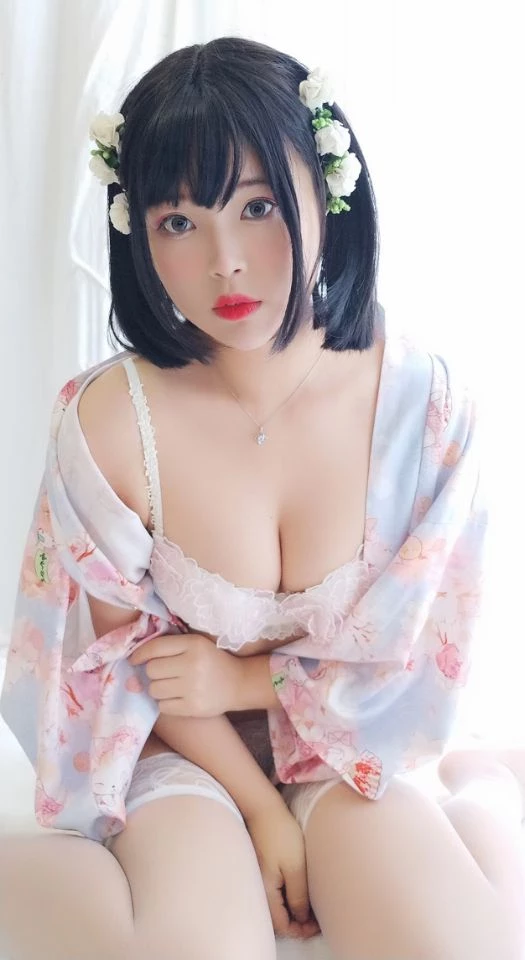 和服大奈姐姐