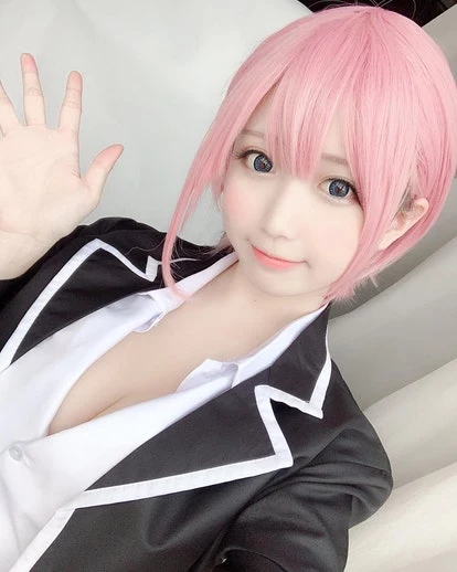 拥有“最可爱 Coser”封号的 yami