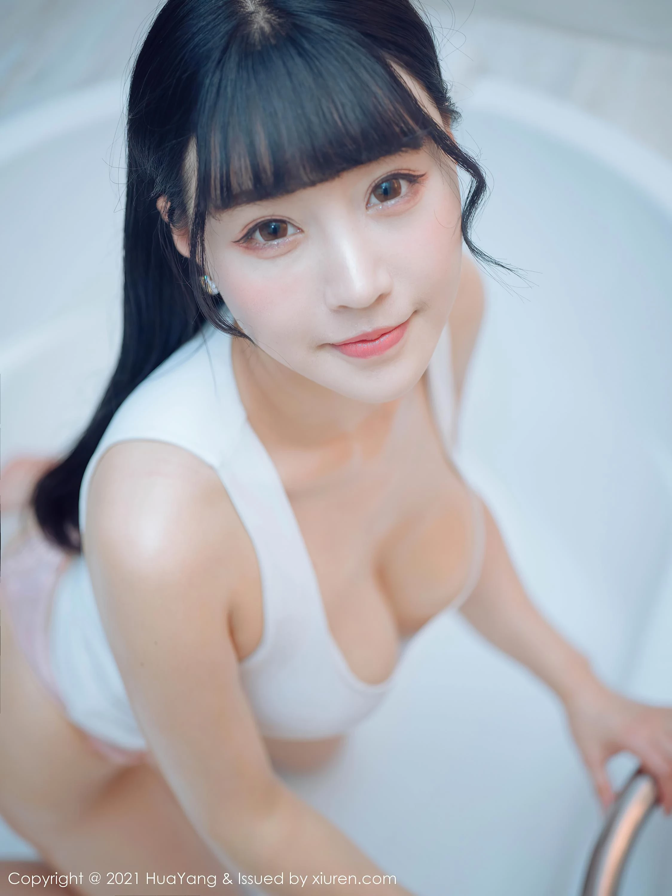 [HuaYang花漾]2021.01.29 Vol.360 朱可儿Flower 完整版无水印写真[64P]