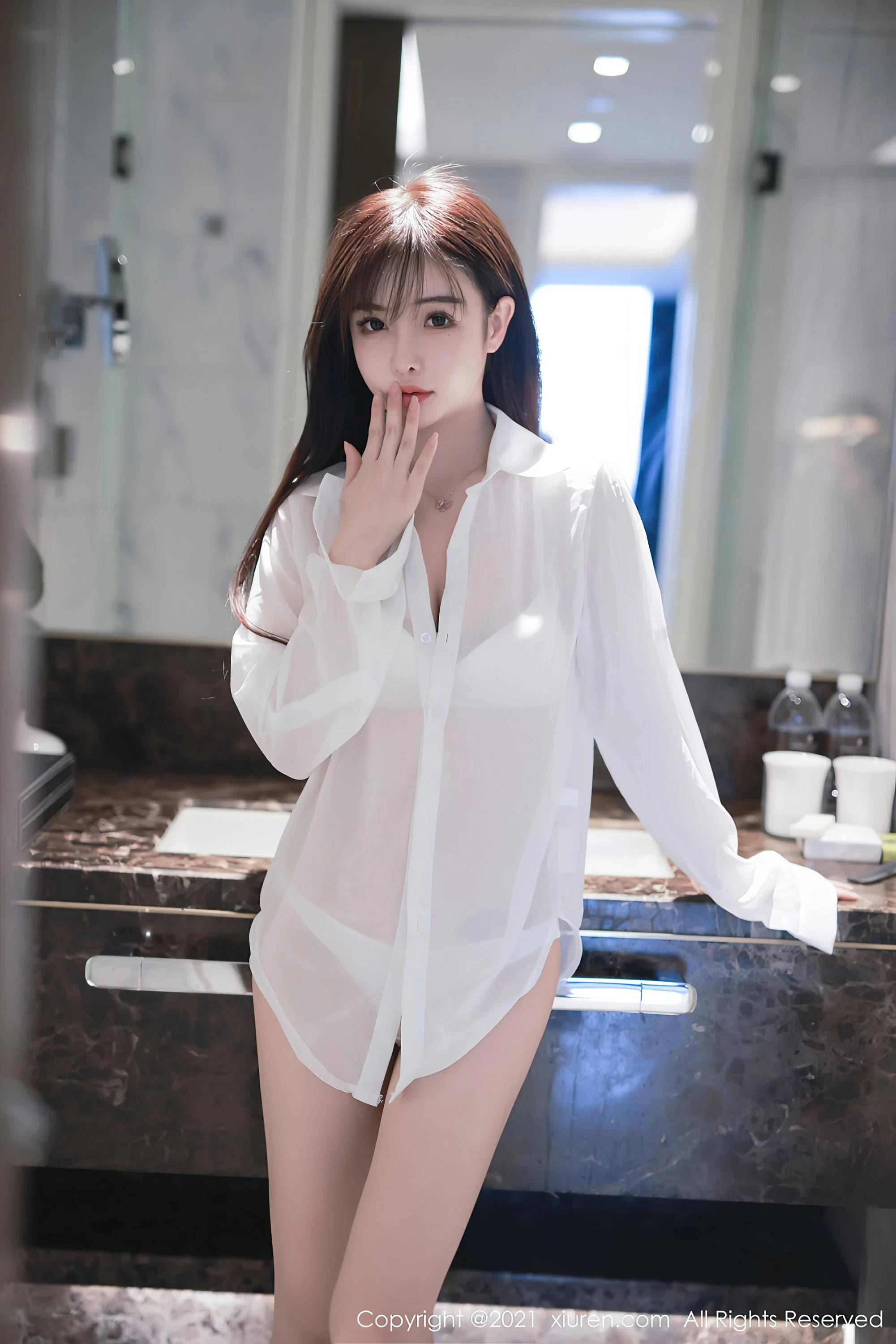 [Xiuren秀人系列]2021.02.01 No.3064 南初妹妹 完整版无水印写真[51P]