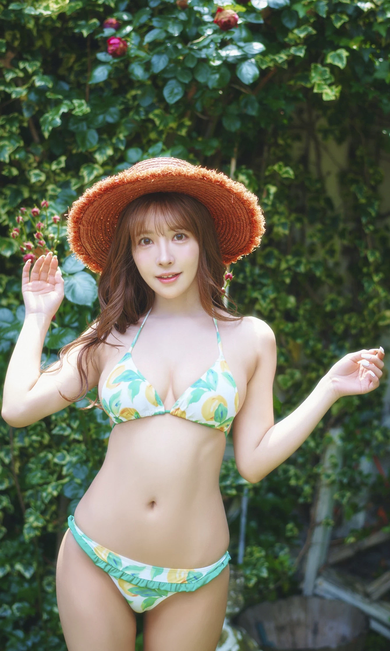 三上悠亜[Photobook] 写真集“Your DOLL”周プレ PHOTO BOOK [103P]