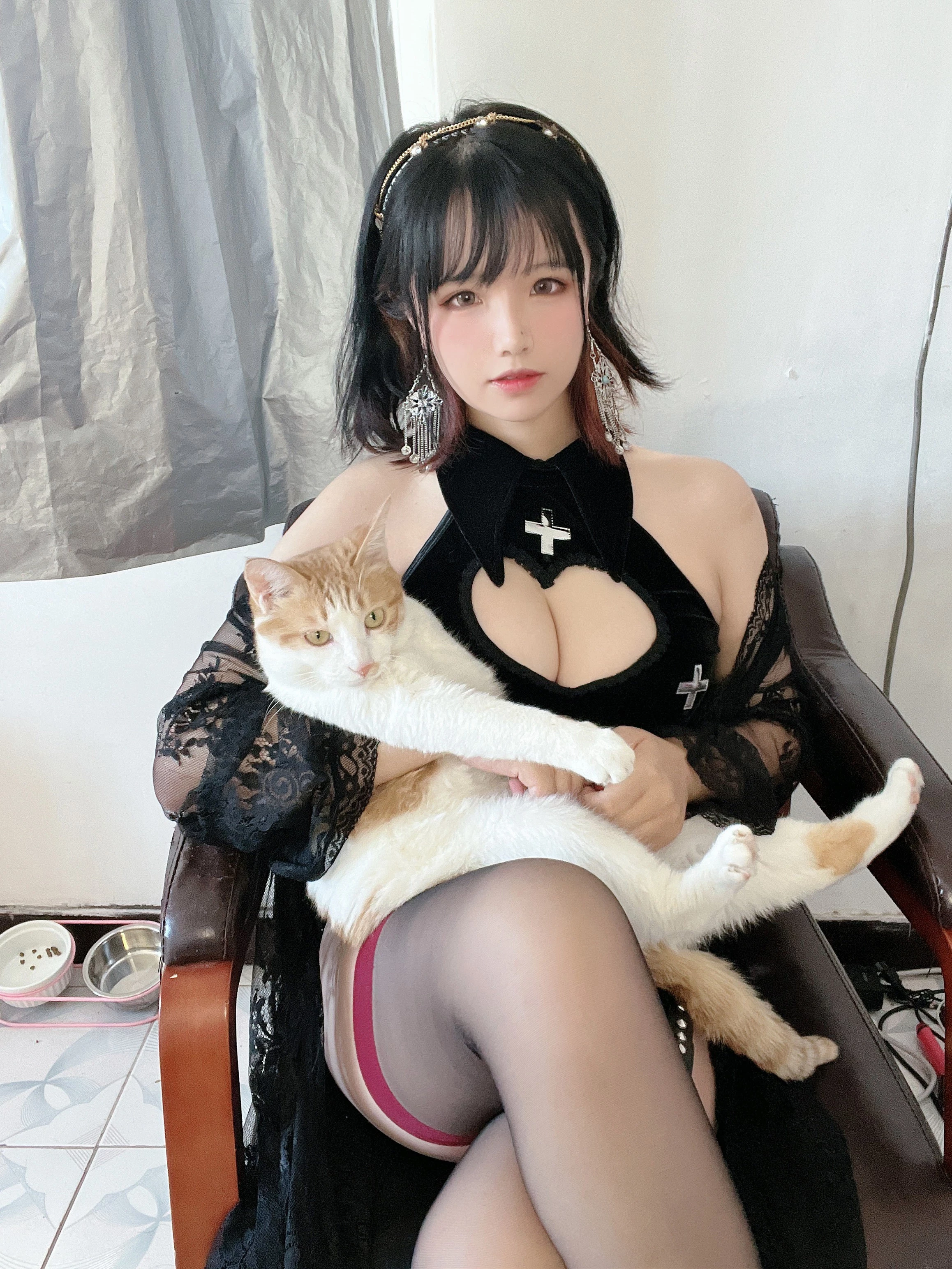 猫猫修女 [42P]