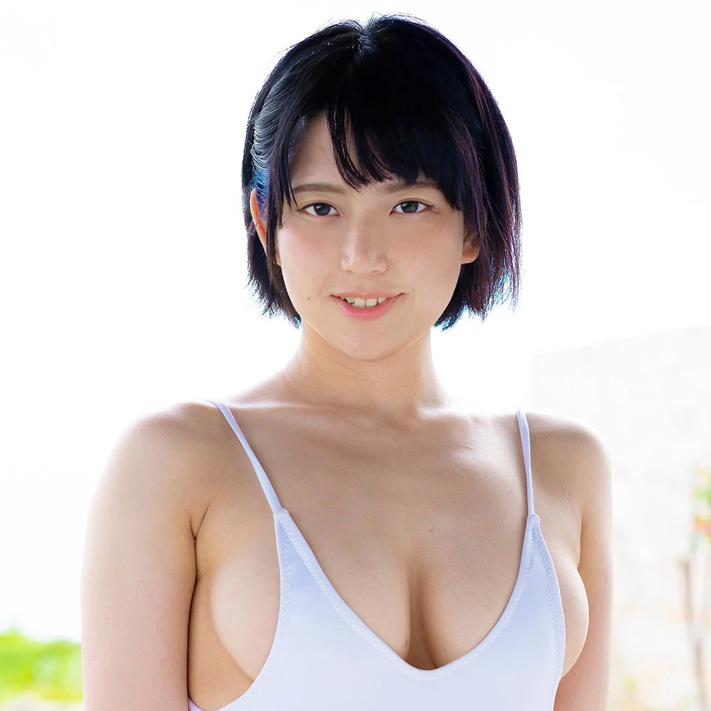 柏木あみ Fカップ美巨乳のグラドル