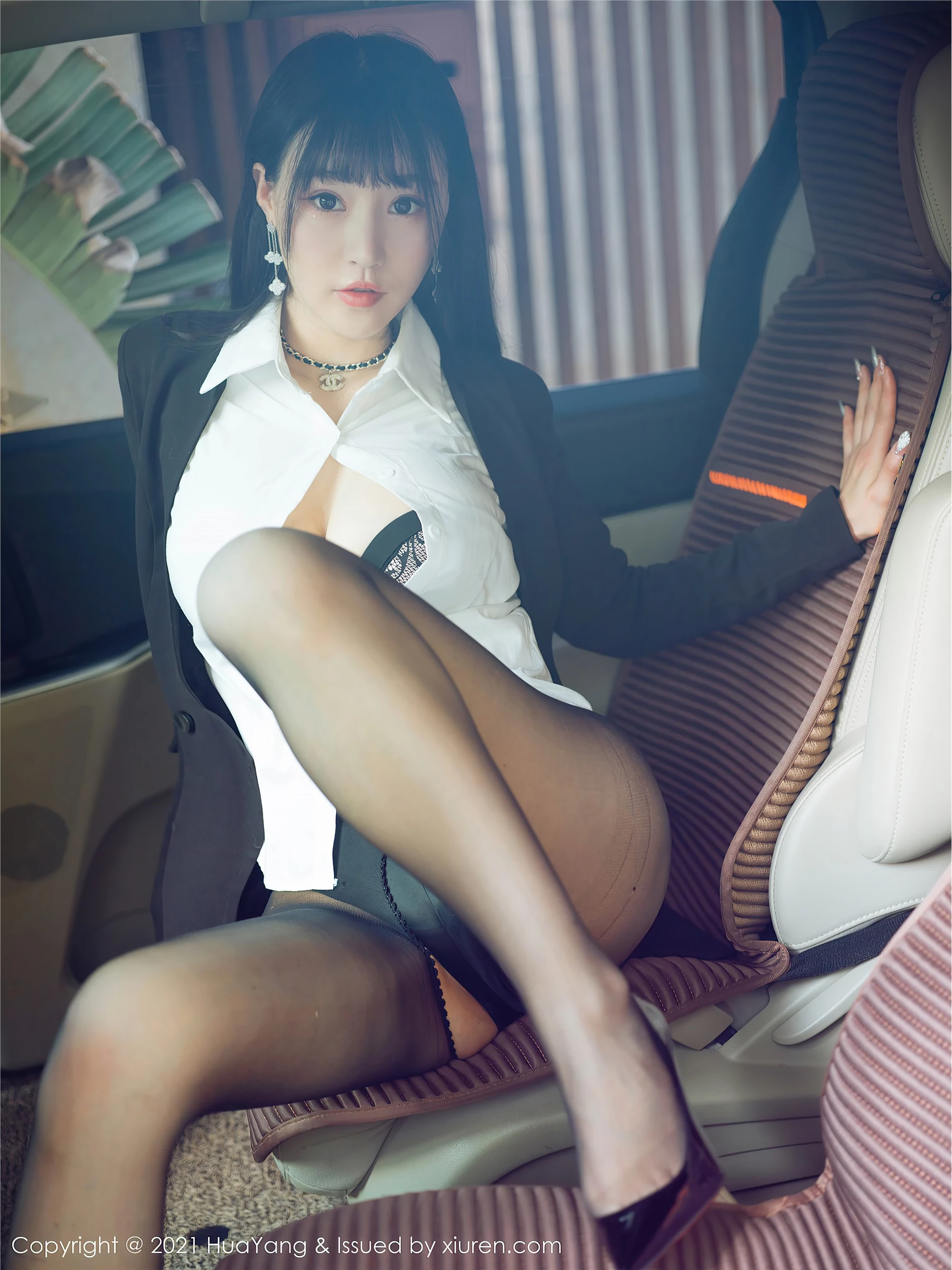 [HuaYang花漾]2021.04.01 VOL.383 朱可儿Flowe完整版无水印写真[74P]