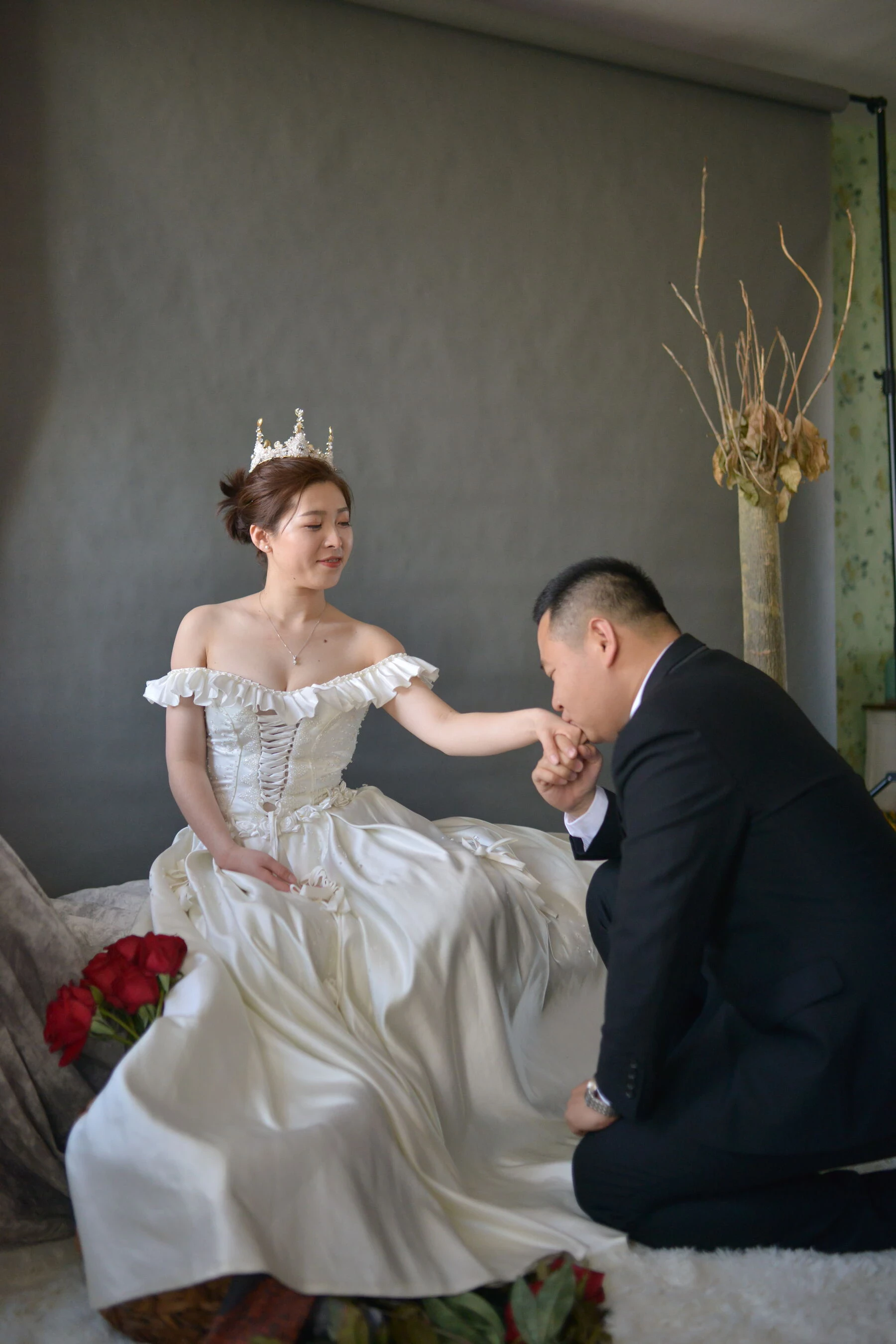 [Photo]小夫妻露点婚纱照 [575P]