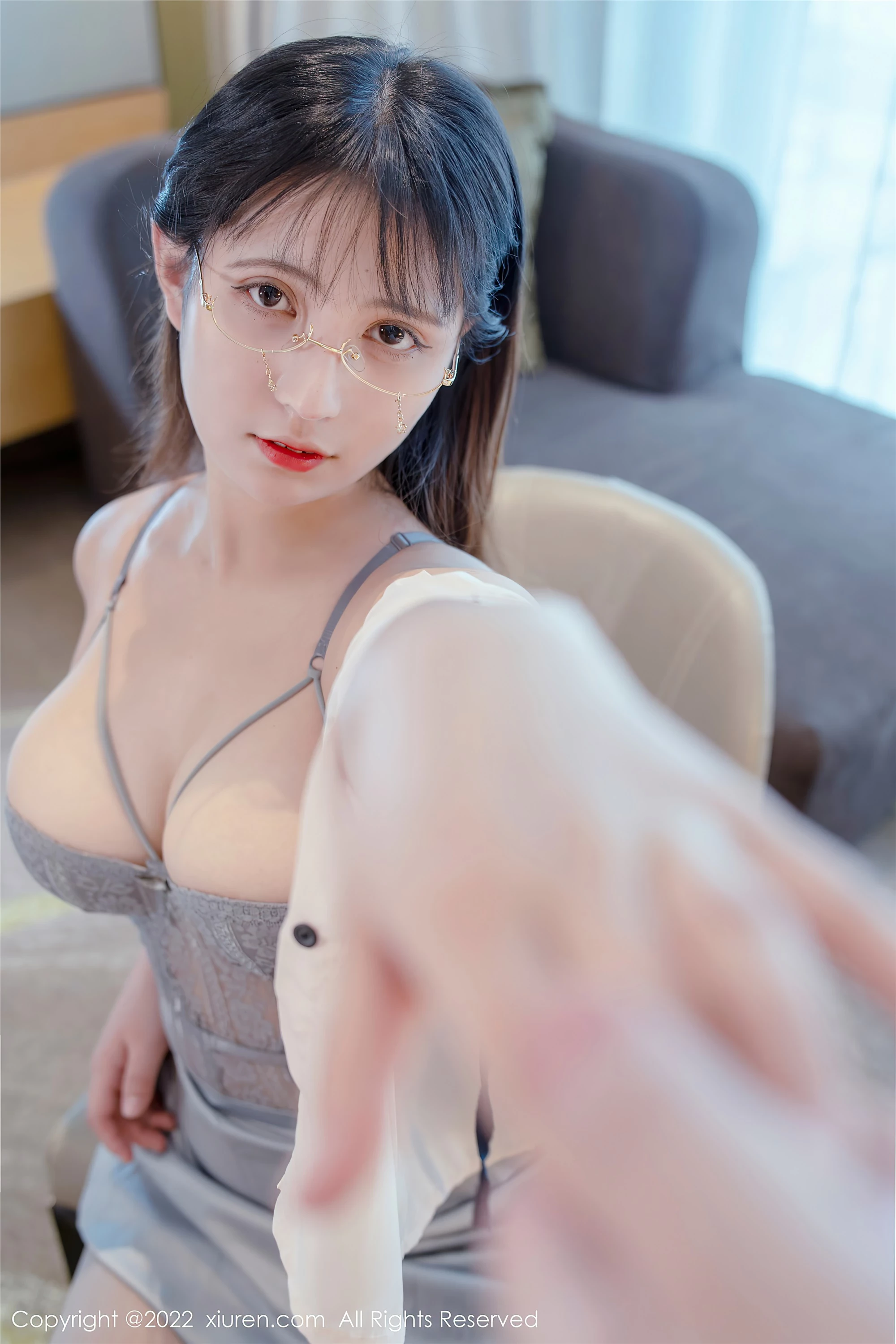 [Xiuren秀人系列]2022.04.01 NO.4808 久久 完整版无水印写真[68P]