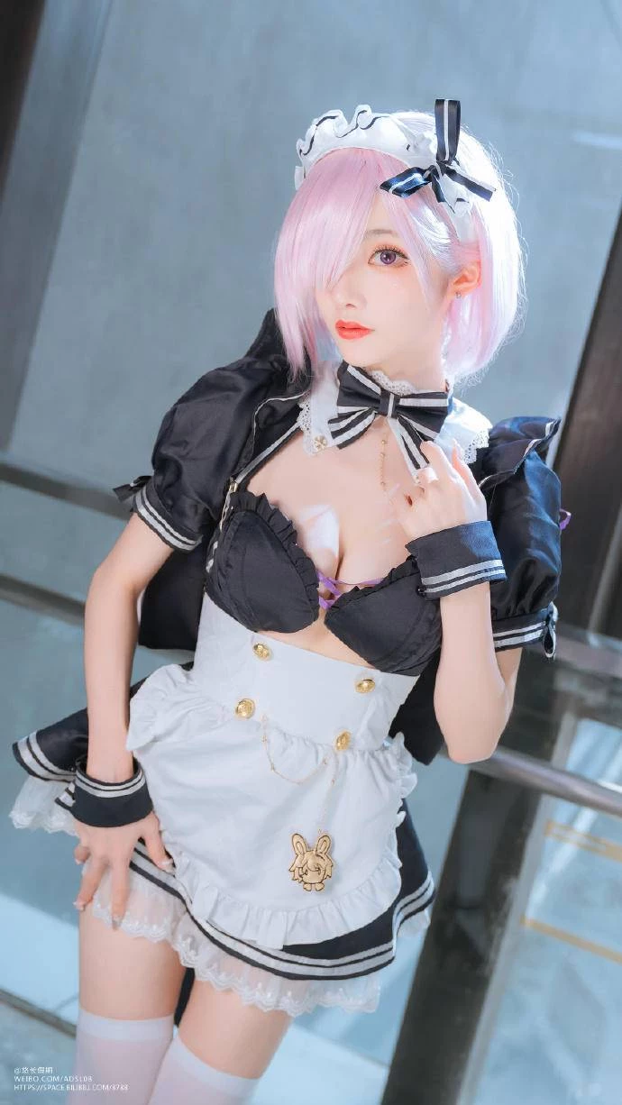 FGO瑪修性感女僕Cosplay[CN：宵魚魚] [12P]