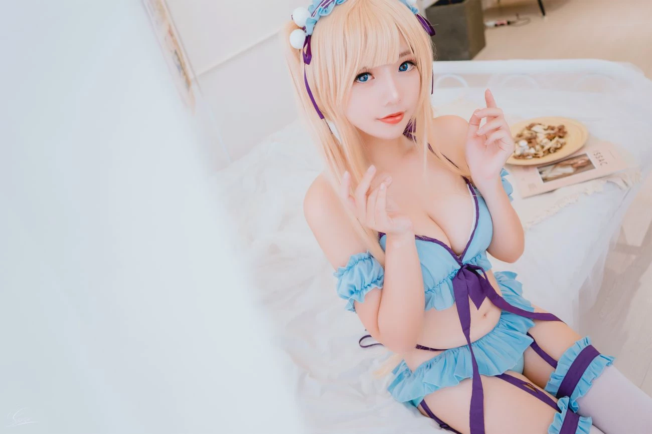 Messie Huang Eriri sexy