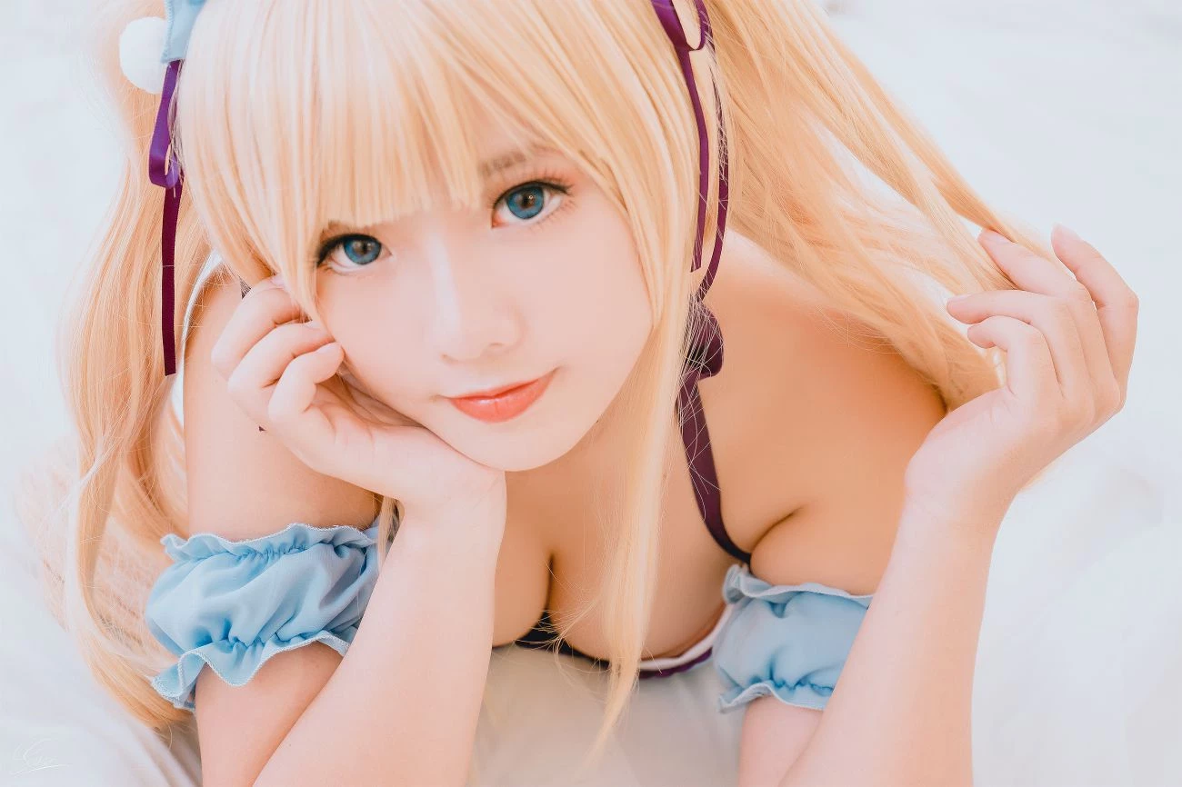 Messie Huang Eriri sexy