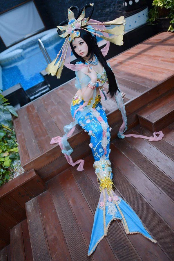 Random mermaid cosplays