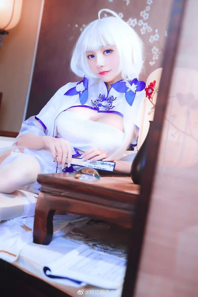 《碧藍航線》光輝鍾情春日旗袍性感長腿Cosplay[CN：鄭憶即是正義] [12P]