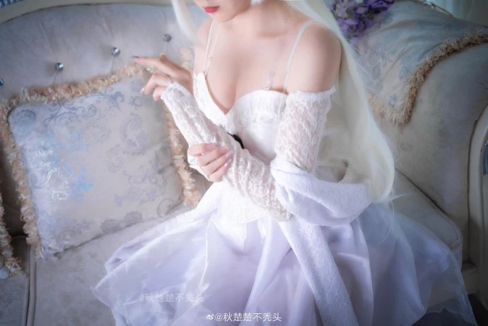 《碧藍航線》翔鶴美腿Cosplay[CN：秋楚楚] [9P]