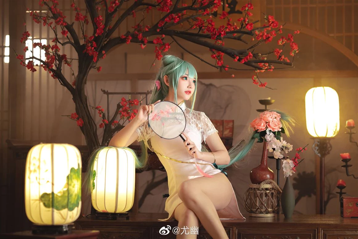 初音未來性感旗袍Cosplay[CN：尤幽] [12P]