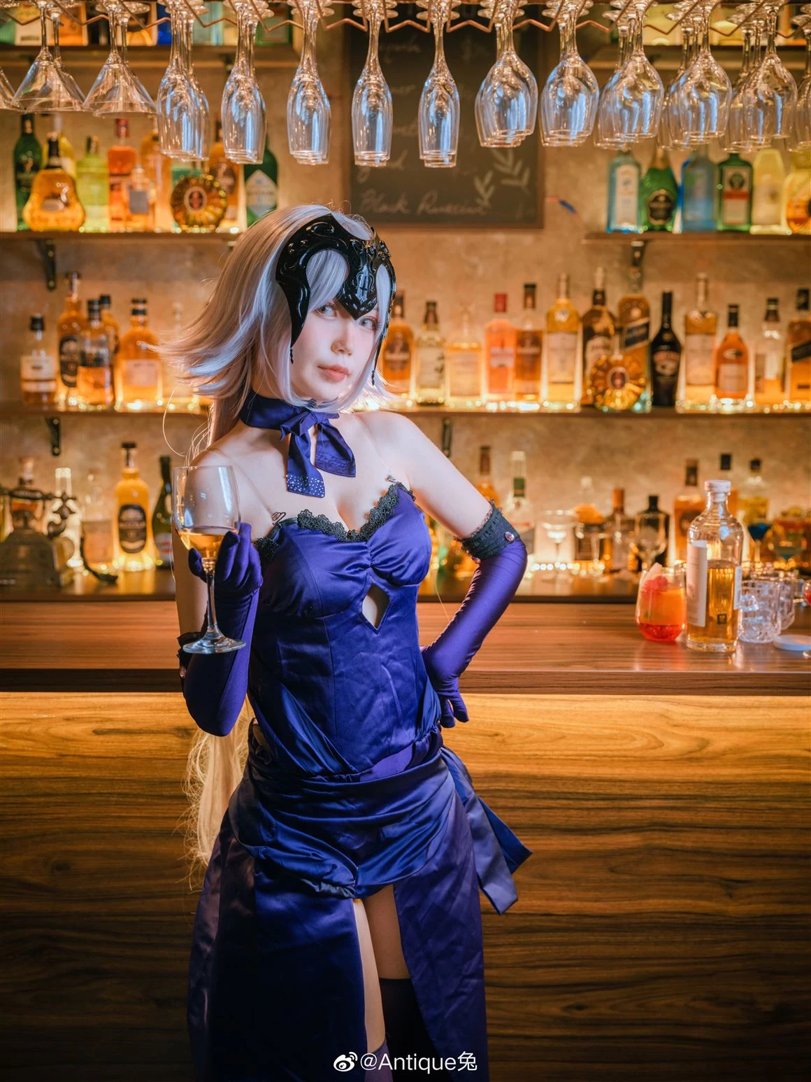 fgo貞德酒吧性感Cosplay美圖[CN：Antique兔] [11P]