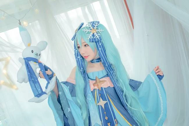 雪初音Cosplay[CN：九七] [9P]