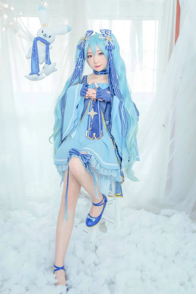 雪初音Cosplay[CN：九七] [9P]