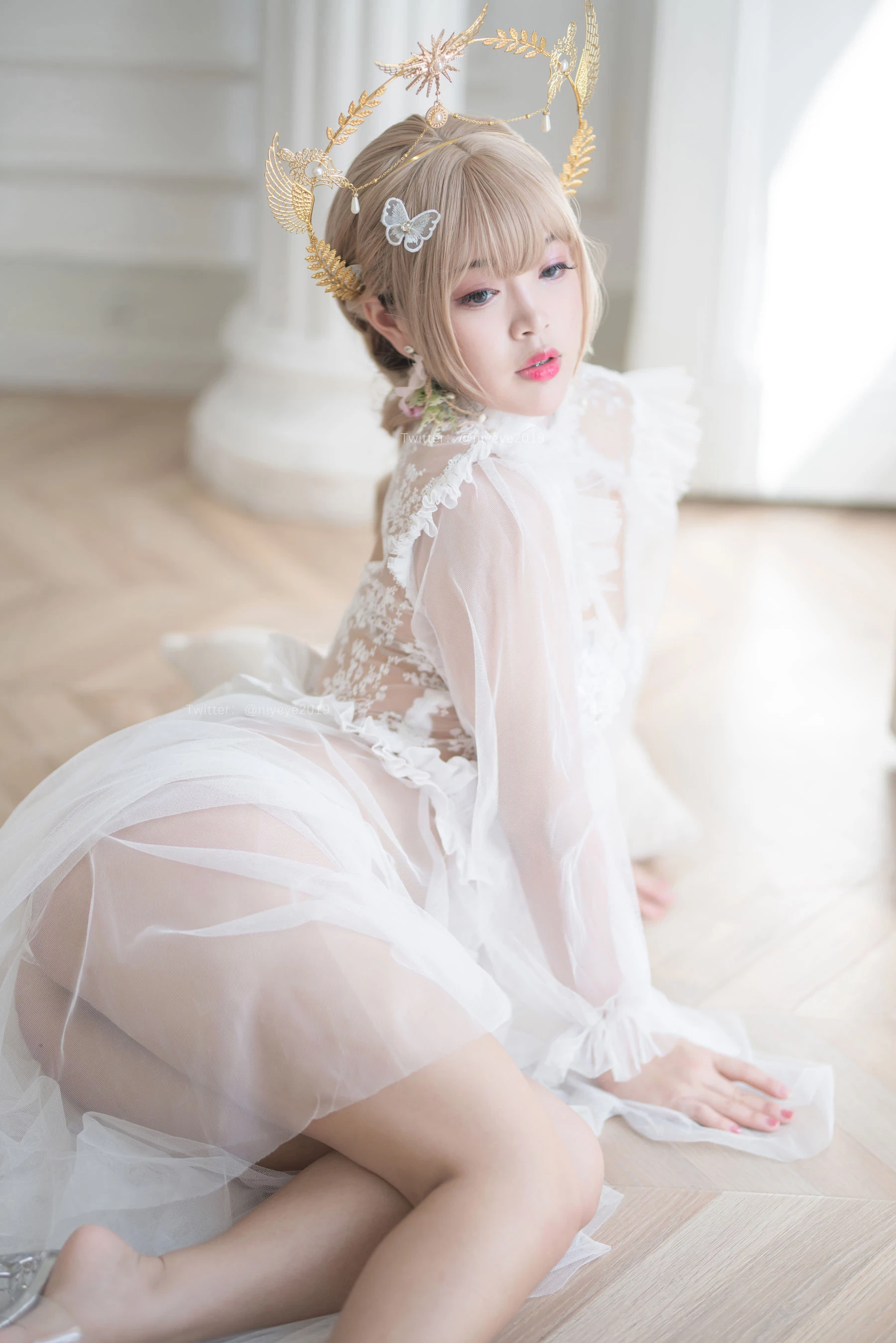 [Cosplay] 萌系小姐姐-白燁珍珠花嫁 [62P]