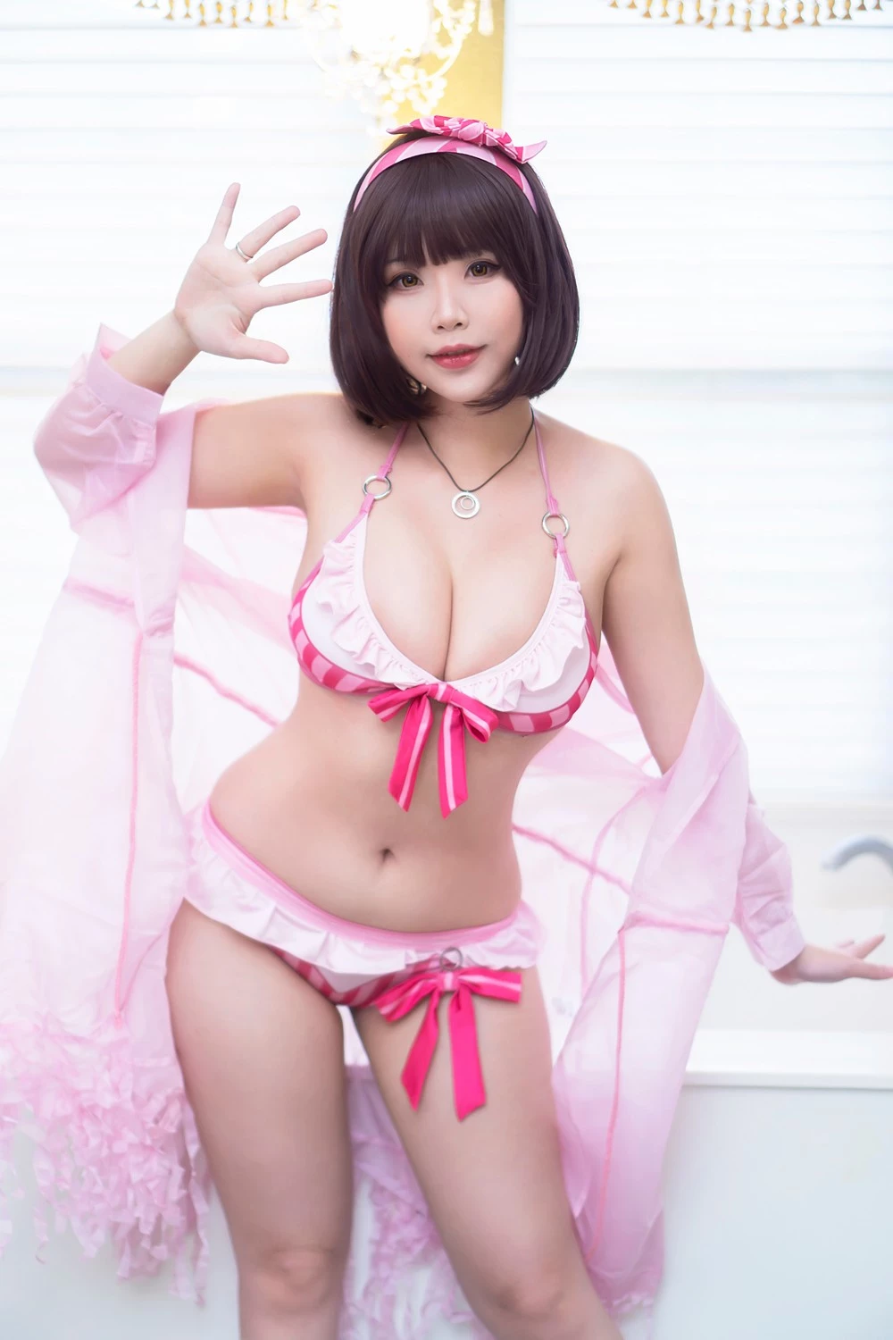 Hana Bunny – Megumi Kato Bikini