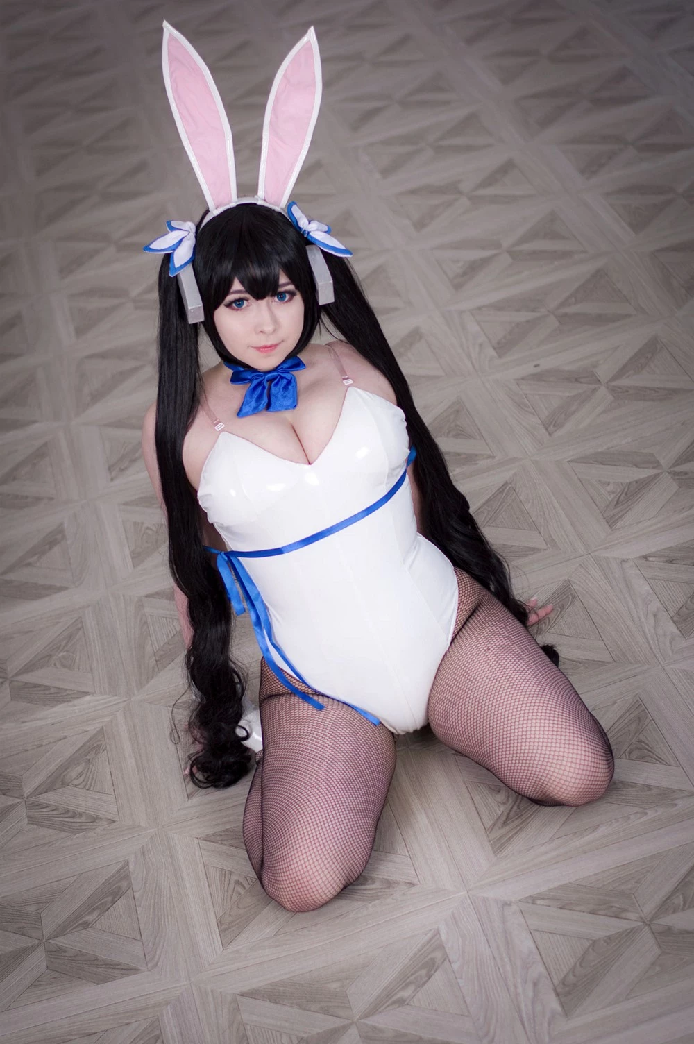 Yoshinobi - Hestia Bunny