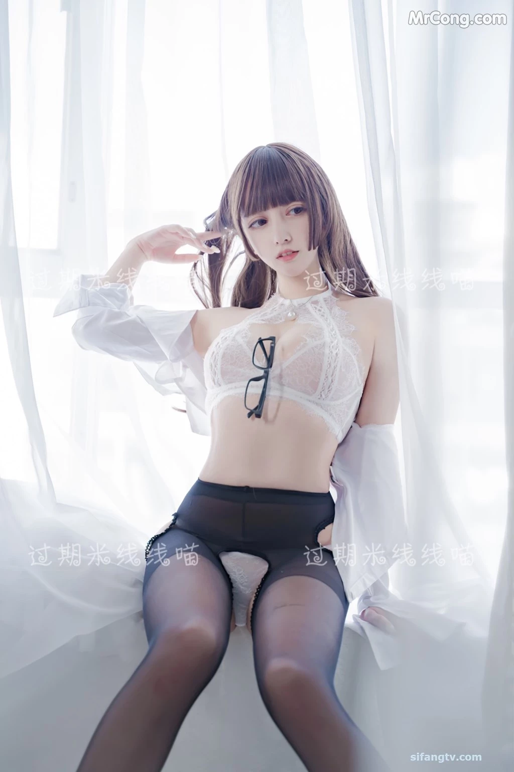 Coser @ 過期 米線 線 喵 OL 情慾 [24P]