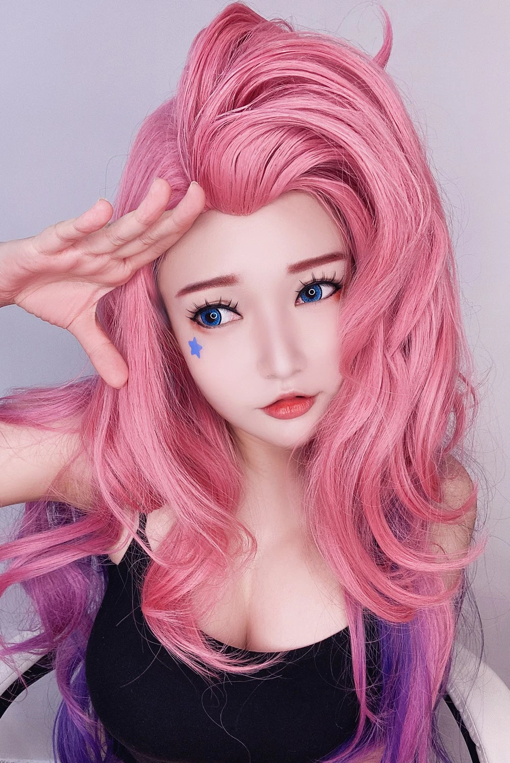 ❤ SERAPHINE COSTEST SELFIE ❤