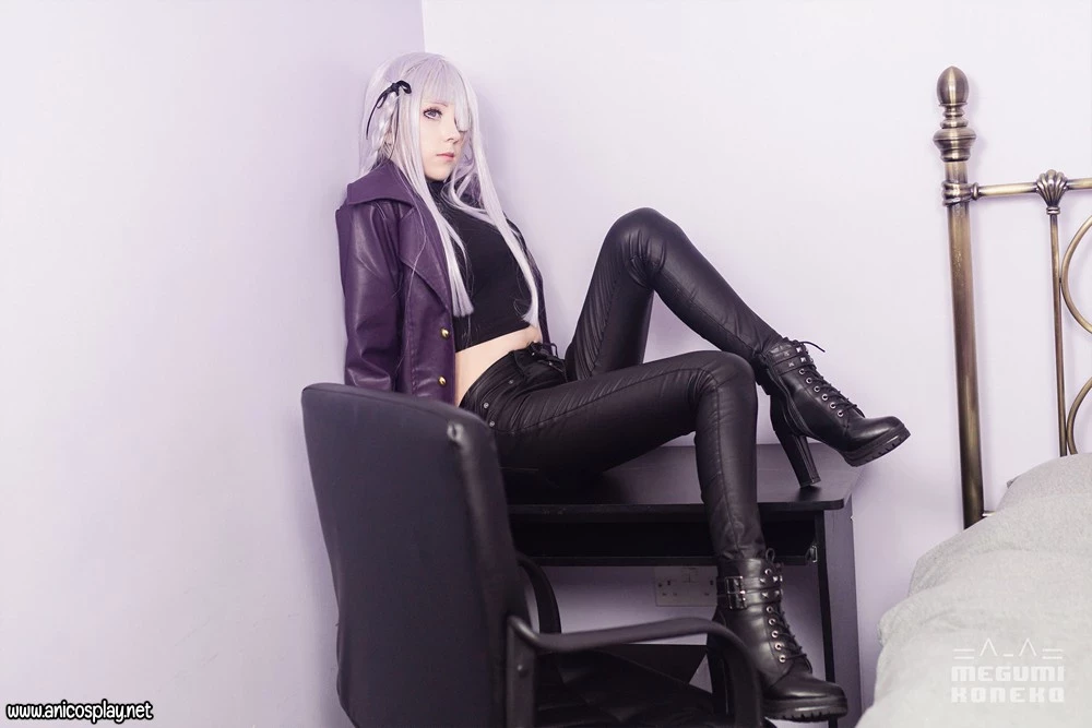 Megumi Koneko - Kyoko Kirigiri Fanservice