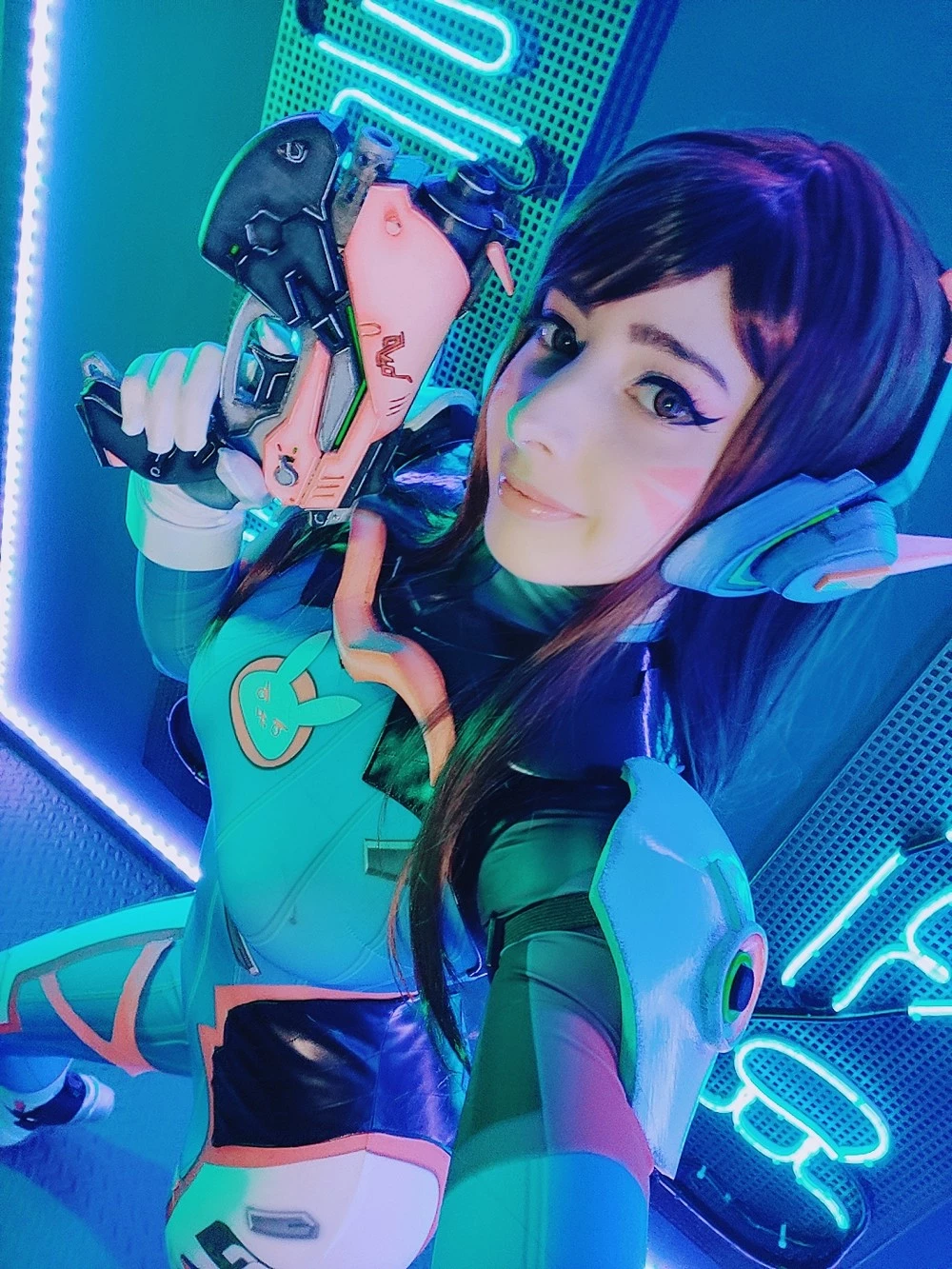 Mikomi Hokina - D.Va [Overwatch]