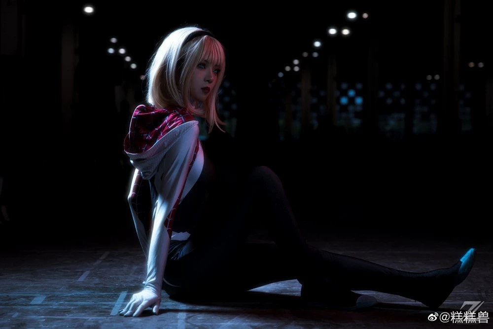 糕糕獸---spider-gwen