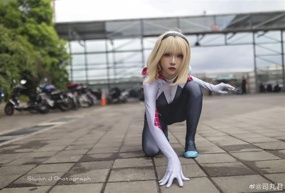 糕糕獸---spider-gwen