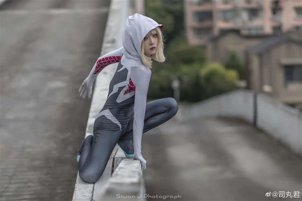 糕糕獸---spider-gwen