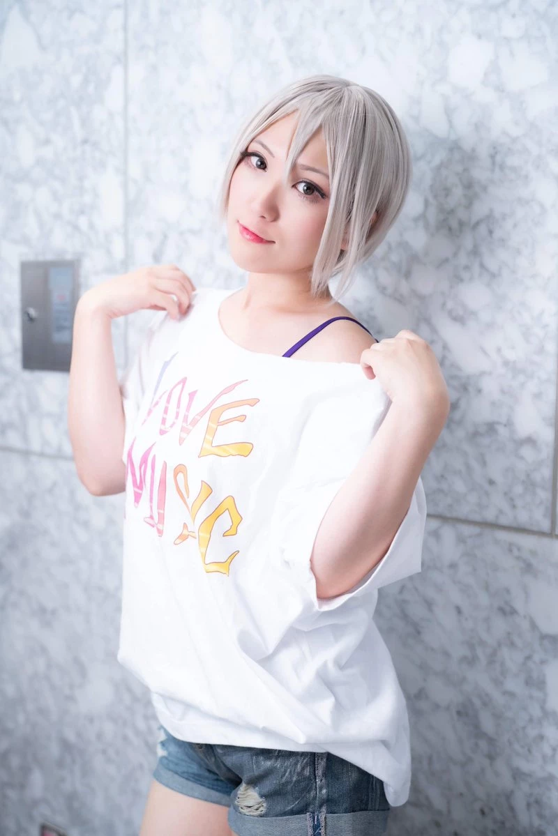 [Cosplay] Sazanami Miyabi [@MiyanekoVigor] [Updated 2021-12-16]