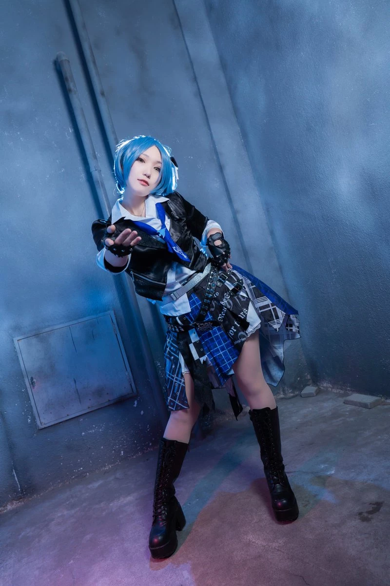 [Cosplay] Sazanami Miyabi [@MiyanekoVigor] [Updated 2021-12-16]