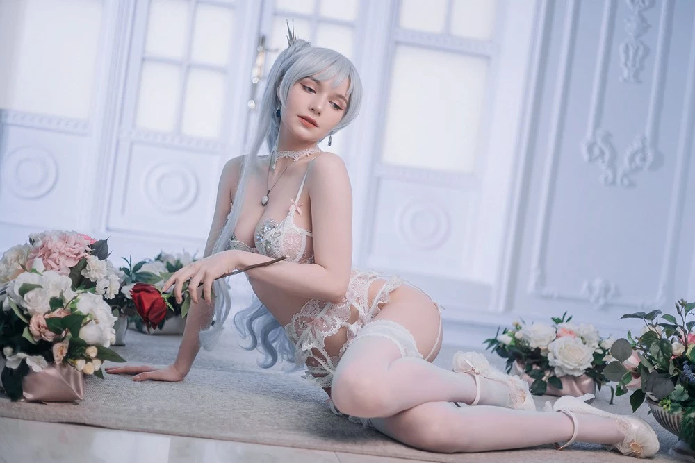 [Cosplay] Michi Kyunn - Weiss Schnee [23 December 2021]