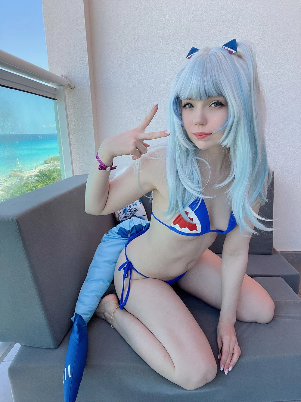 [Cosplay] Caticornplay - Gawr Gura Bikini [28 January 2022]