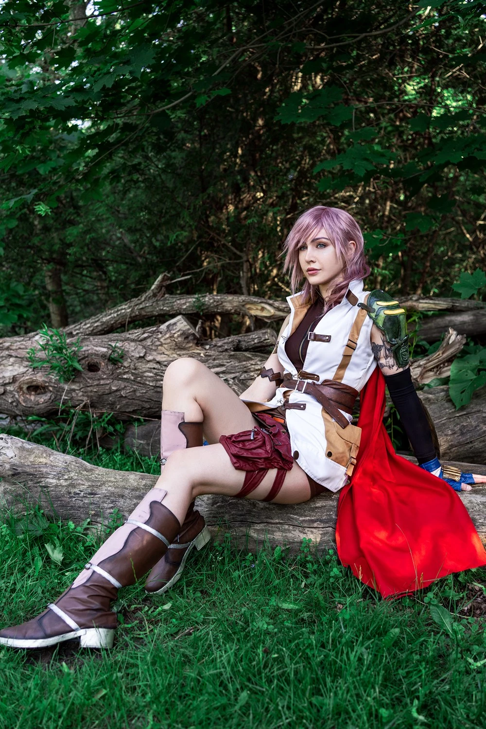 Luxlo Cosplay - Lightning