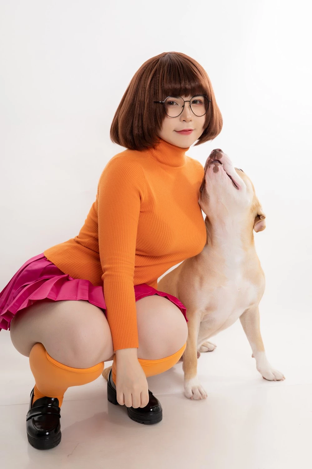 UyUy - Velma