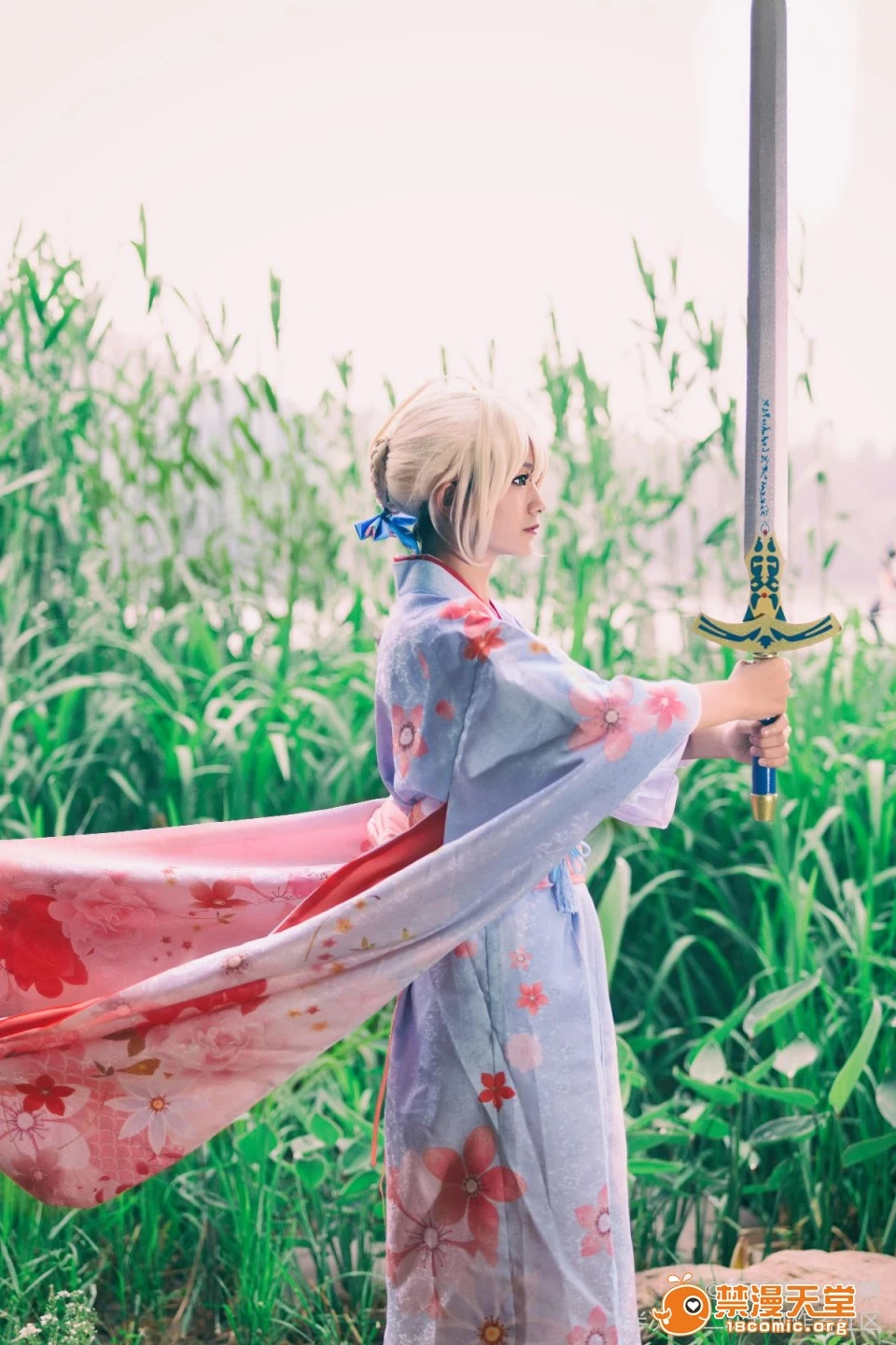 《Fate Stay Night》Saber晴著ver.~吾王和服新年掛畫 C O S P L A Y [67P]