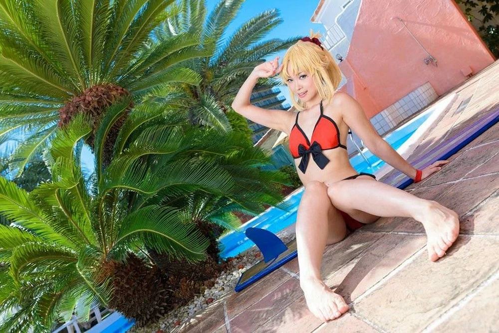 [倉地那侑] Nayupettan Photo Cosplay Compilation