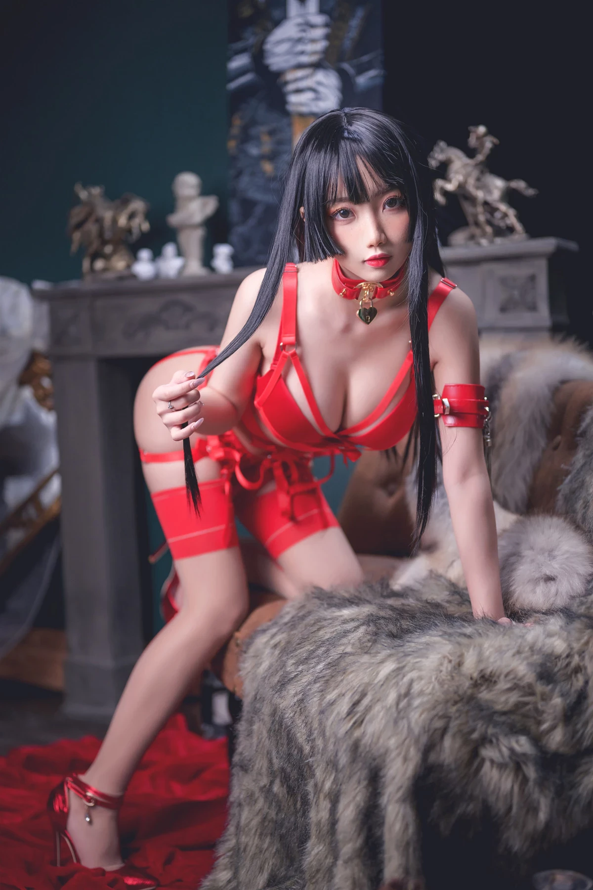 鬼畜瑤在不在 Cosplay 紅色束縛