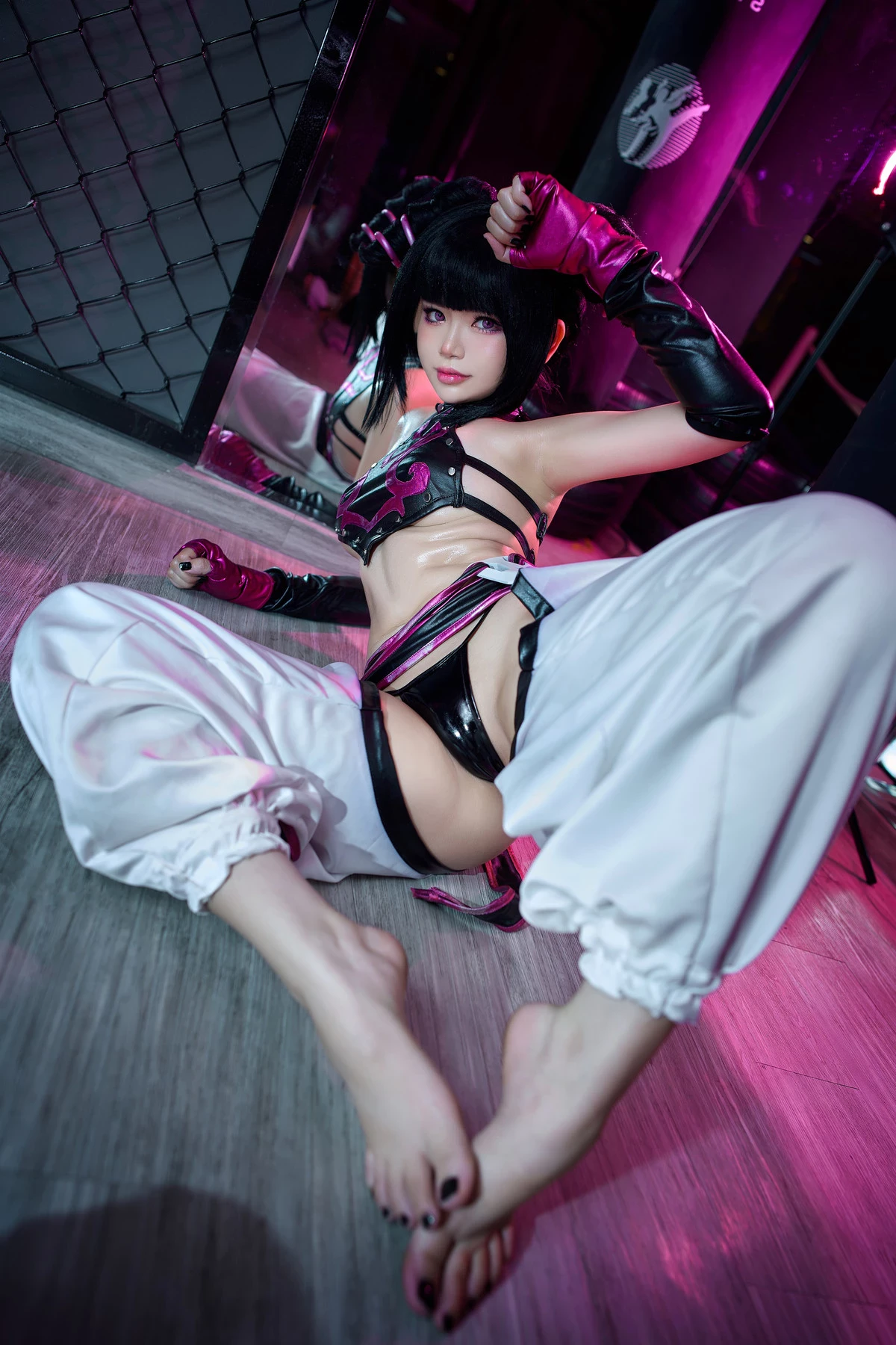 Cosplay ZinieQ 한주리 Han Juri