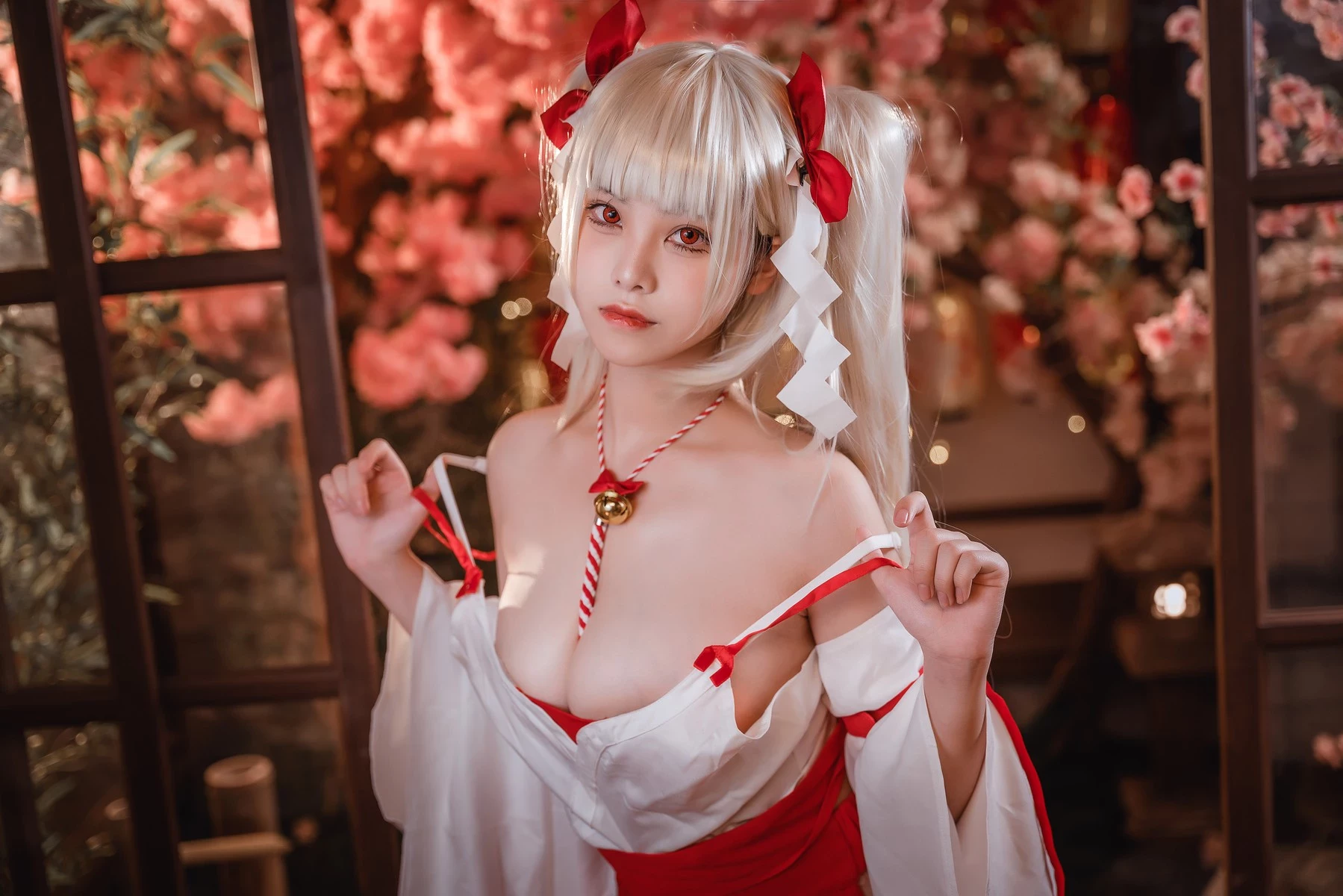 蜜汁貓裘 Cosplay 可畏巫女