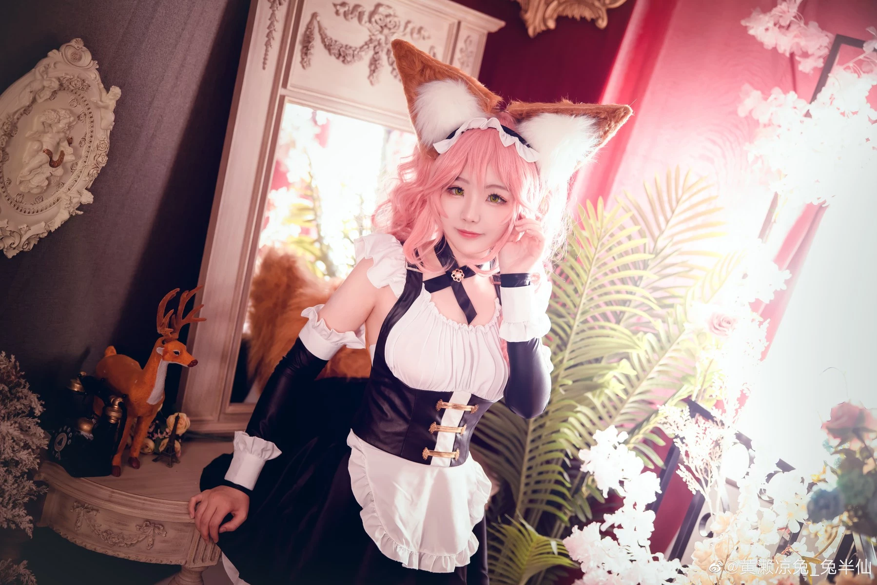 黃瀨涼兔_兔半仙 Cosplay fate玉藻前女僕ver